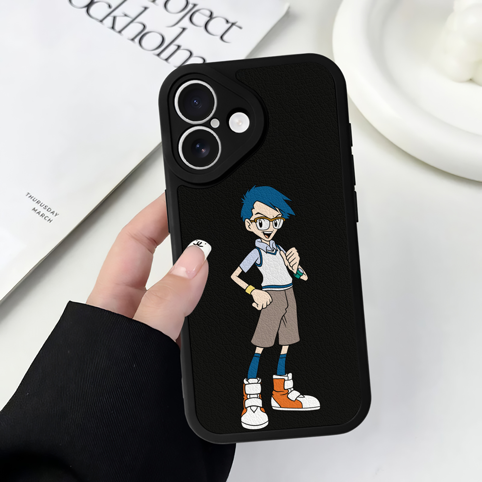 （画像用） Digimon デジタルモンスター/デジモン 【iPhone 16シリーズ対応】シリコンスマホケース（レザー調） 材質：シリコン